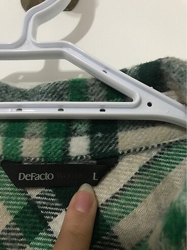 l Beden Defacto