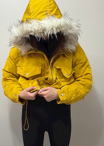 Sarı Kürklü Sokak Stili Kadın Mont - Görsel 2