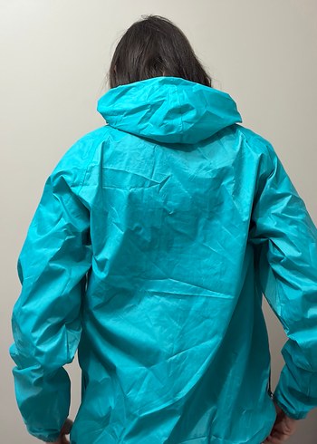 Turkuaz Kapüşonlu Uzun Kollu Kadın Yağmurluk DECATHLON - Görsel 2