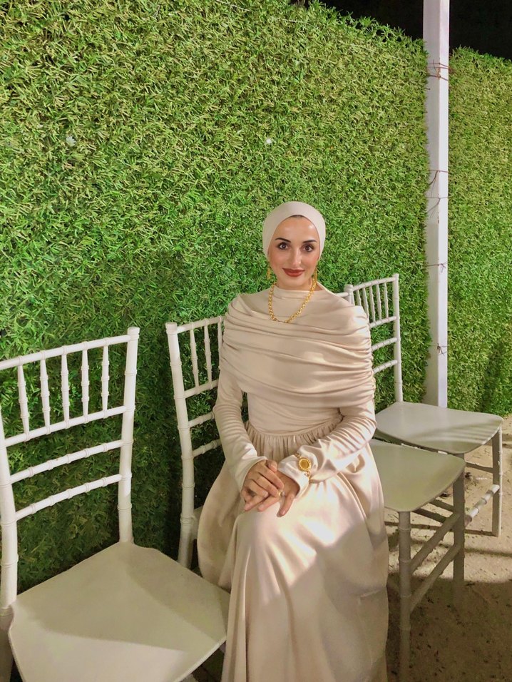 Uzun Kollu, Drapeli Tesettür Krem Abiye - Görsel 4