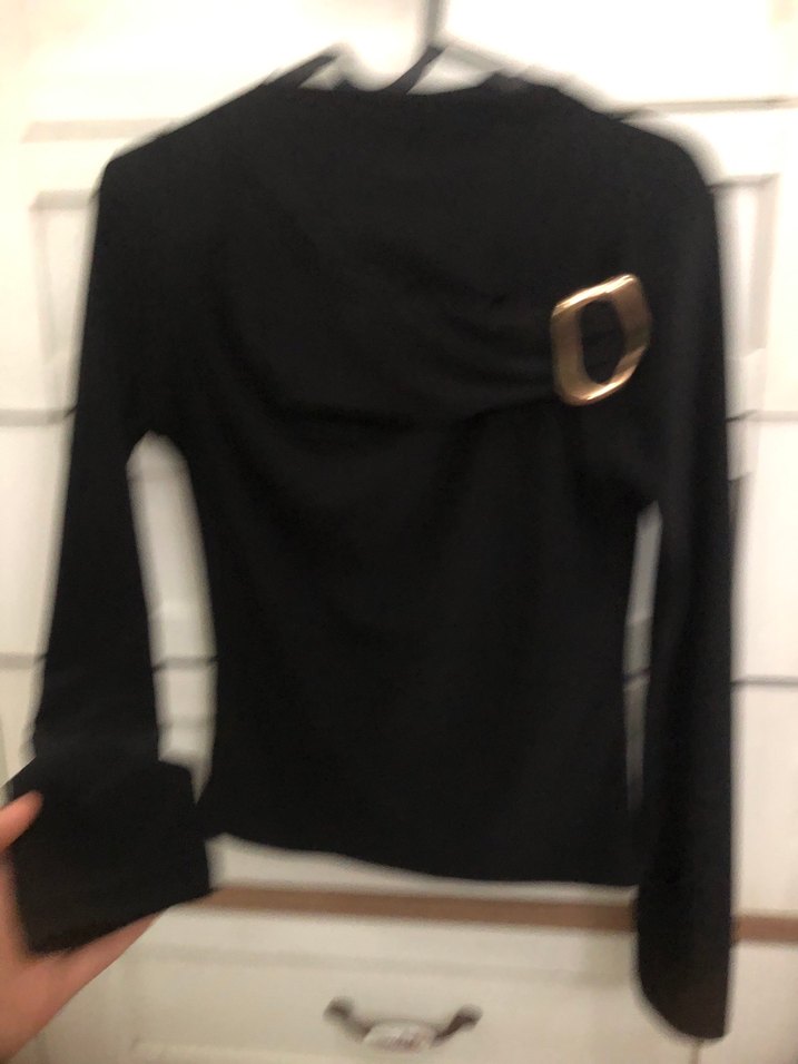 Tokalı Siyah Uzun Kollu Kadın Bluz - Görsel 2