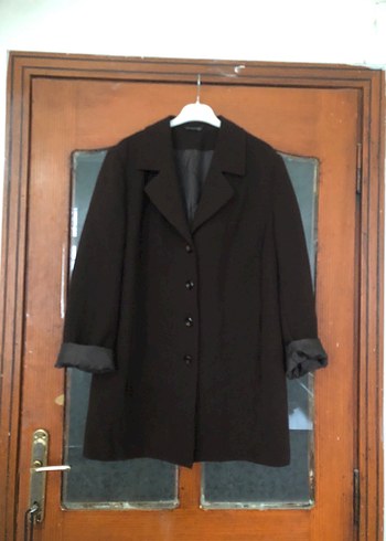 Klasik Kahverengi Düğmeli Ceket - Görsel 3