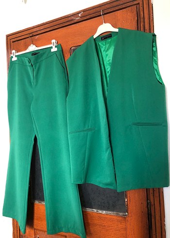 Kadın Yeşil Uzun Kesim Kolsuz Takım - Görsel 4