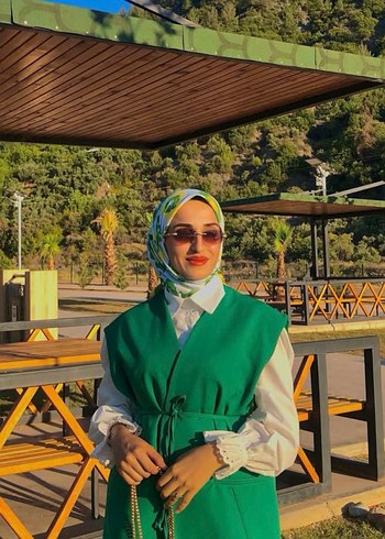 Yeşil Kemerli Uzun Kadın Takım - Görsel 2