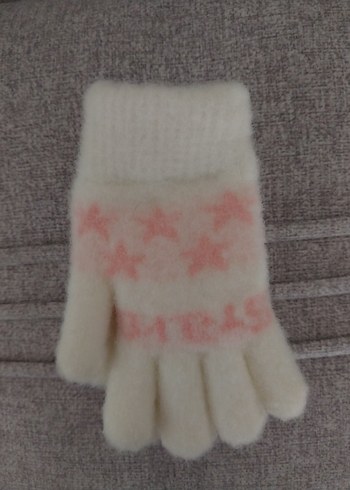 Kız Çocuk Beyaz Kürklü Polar Eldiven - Görsel 3