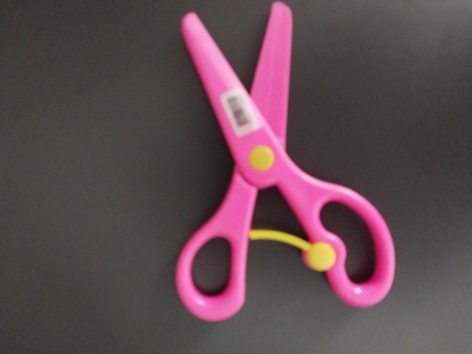 Çocuklar için renkli güvenli makas - Görsel 3