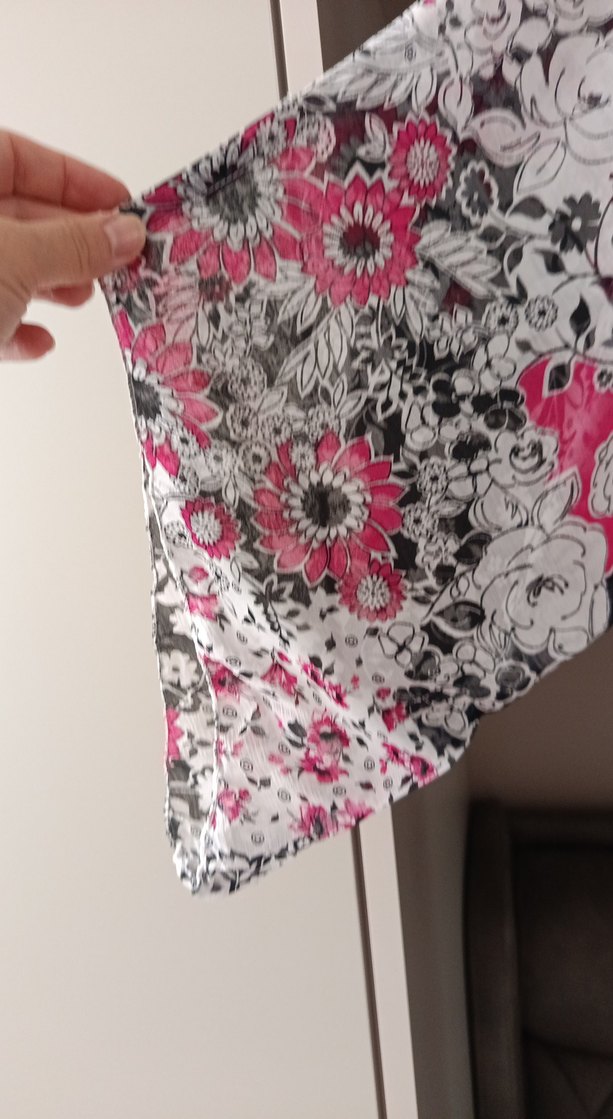 Renkli Desenli şifon pareo - Görsel 3