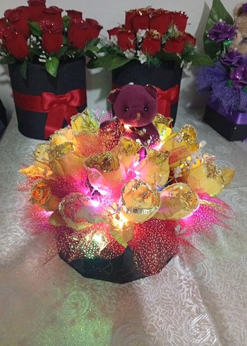 Renkli Parti Çiçek Aranjmanı ve Ayıcık - Görsel 2