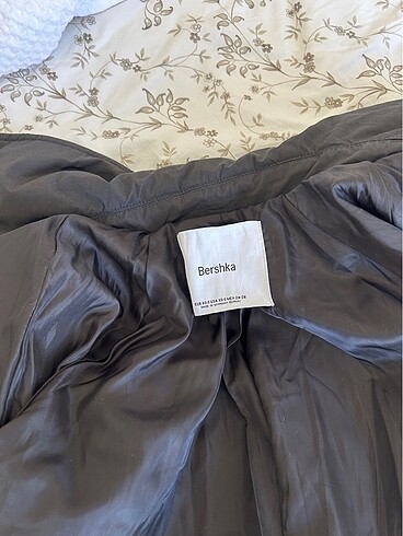 Bershka Bershka uzun mont siyah açık