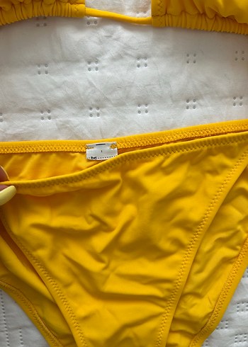 Parlak Sarı İpli Kadın Bikini - Görsel 5