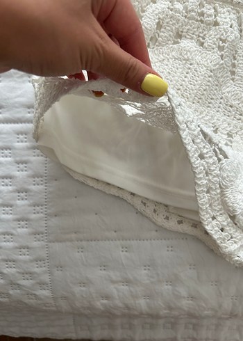 Dantel Detaylı Beyaz Bohem Mini Şort - Görsel 4