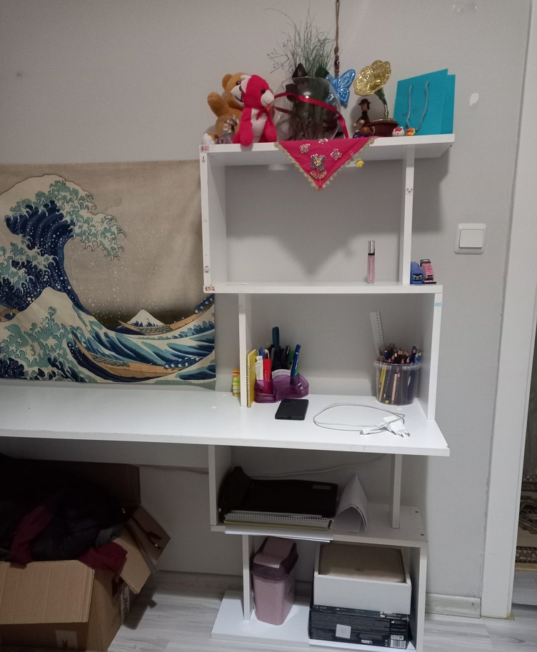 çalışma masası ve kitaplık - Görsel 2