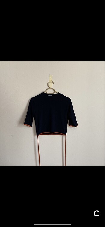 BERSHKA crop