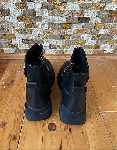 Deichmann deichmann bot