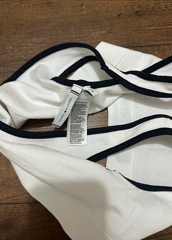 Beyaz Baskılı Street Wear Spor Sütyeni - Görsel 3