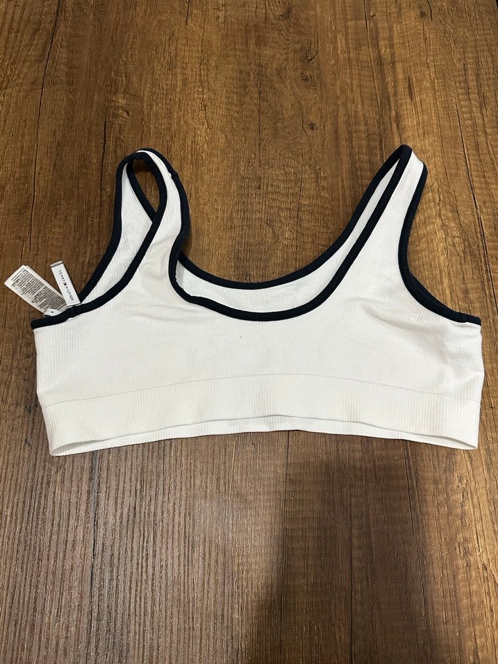 Beyaz Baskılı Street Wear Spor Sütyeni - Görsel 2