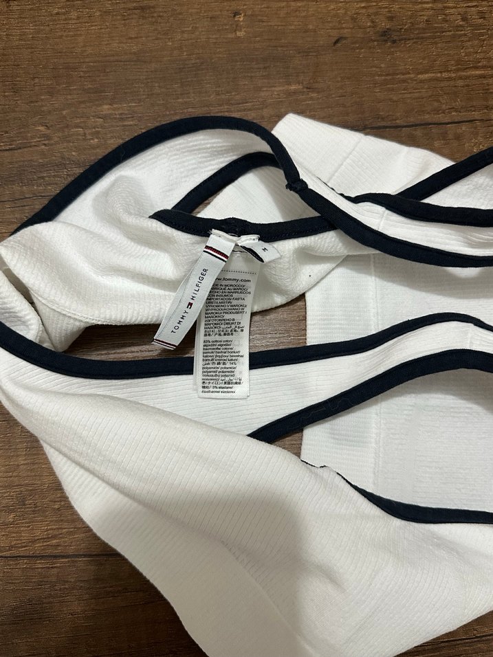 Beyaz Baskılı Street Wear Spor Sütyeni - Görsel 3