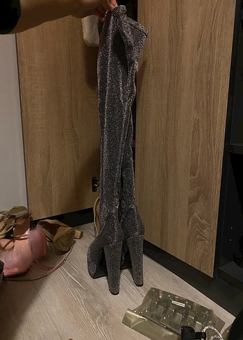 Gri Simli Dizüstü Çizme - Görsel 3