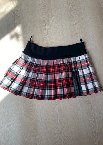 Ekose Desenli Pilili Mini Etek