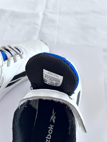 24 Beden beyaz Renk Reebok