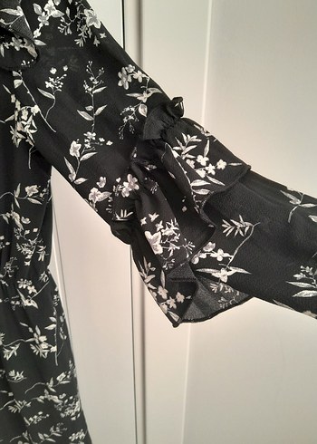 Volan Detaylı, Uzun Kollu Midi Boy Elbise - Görsel 5