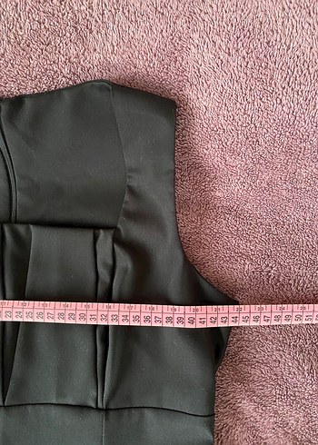 Kolsuz Pilili Siyah Midi Elbise - Görsel 5