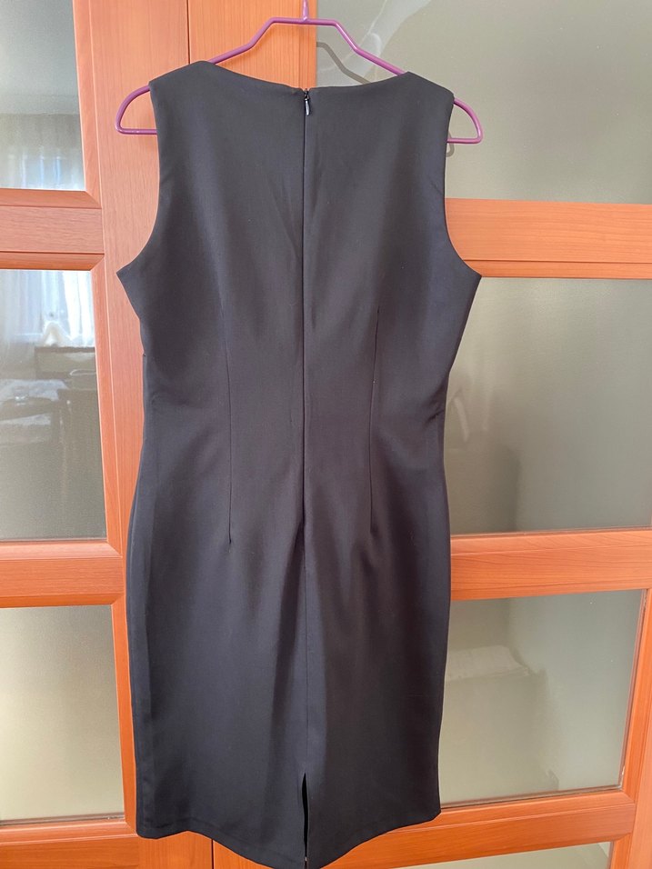 Kolsuz Pilili Siyah Midi Elbise - Görsel 2