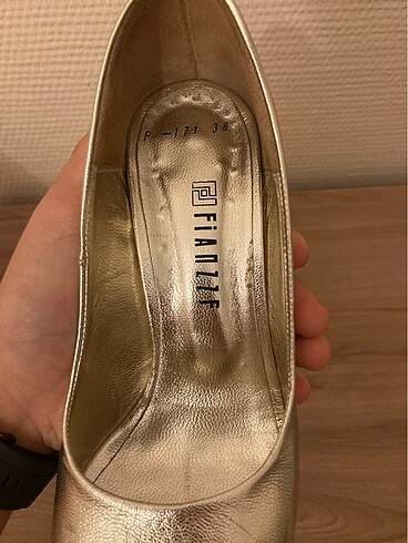 38 Beden altın Renk 8 cm topuklu ayakkabı