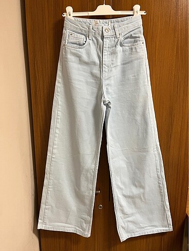 Wide leg jean