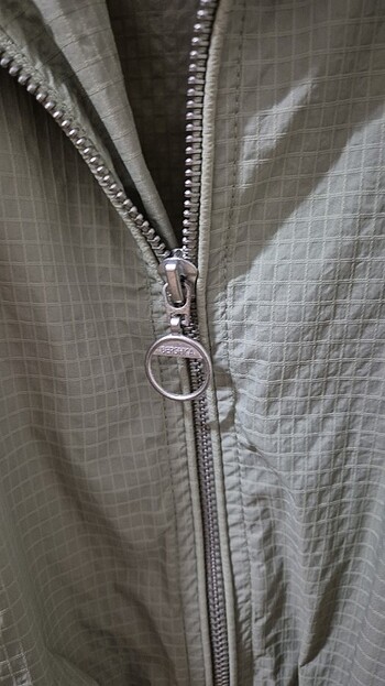 Bershka ince yağmurluk  - Görsel 4