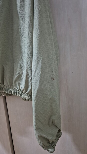 Bershka ince yağmurluk  - Görsel 7