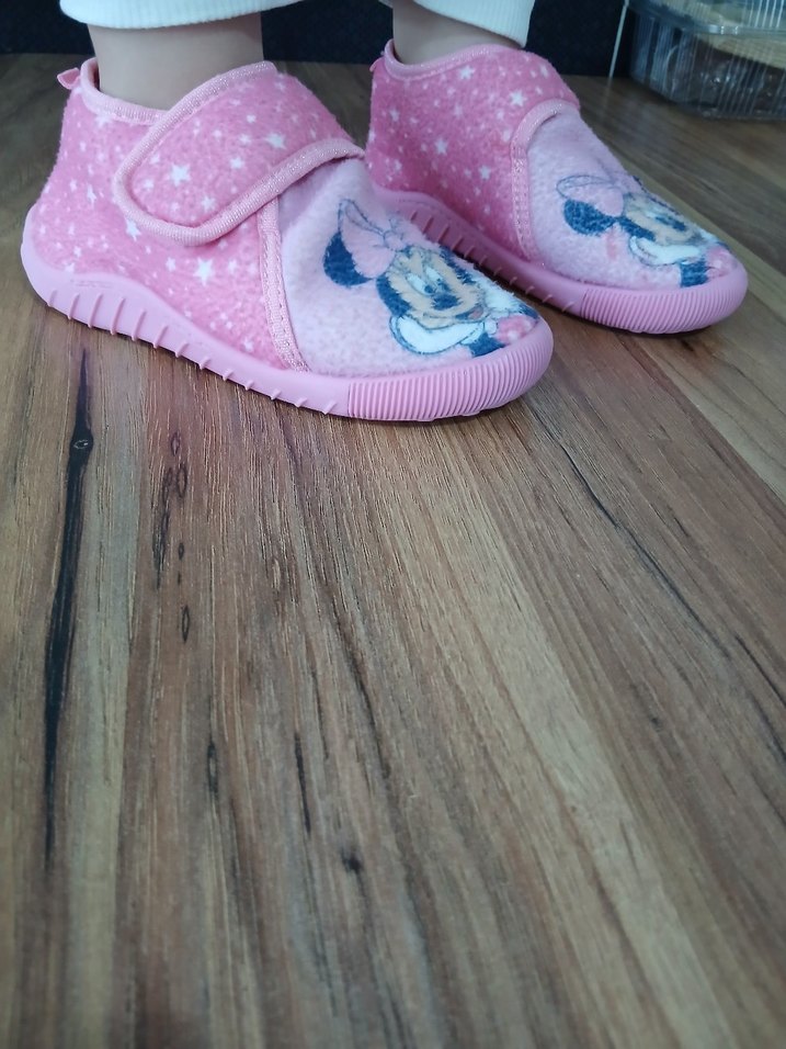 Kız Çocuk Pembe Minnie Nakışlı Sıcak Terlik - Görsel 4