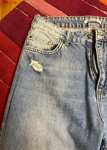 Mavi Yırtık Detaylı Salaş Denim Jean - Görsel 4