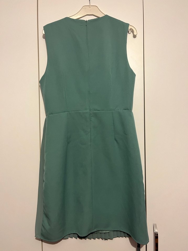 Yeşil Pilili V Yaka Kolsuz Elbise - Görsel 5