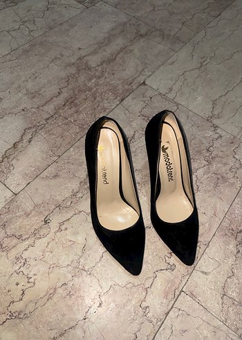 36 Beden Siyah Süet Stiletto