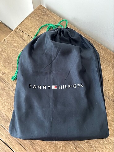 Tommy Hilfiger Tommy postacı çanta