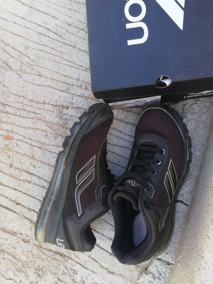 Gri Kapüşonlu Fermuarlı Erkek Ceket - Görsel 2