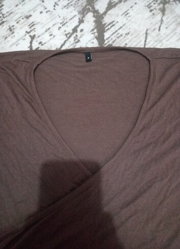 dekolteli crop