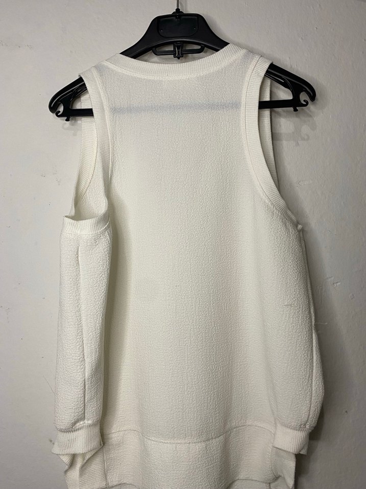 Kadın V Yaka Kolsuz Salaş Beyaz Yelek - Görsel 2