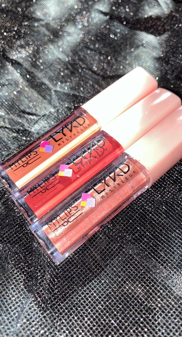 Parlak Çok Renkli Sıvı Ruj Seti - Görsel 2