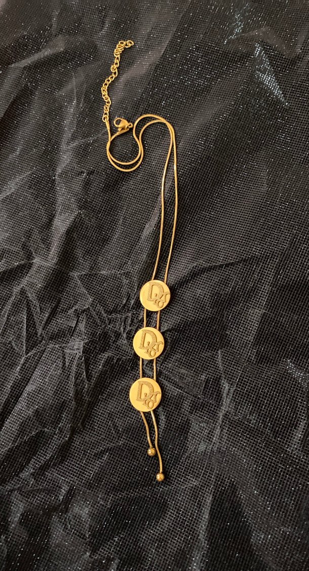 Zincir Detaylı Altın Renk Kadın Bileklik - Görsel 3