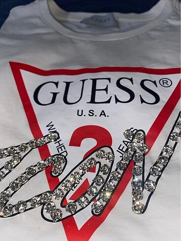 Guess tshirt
