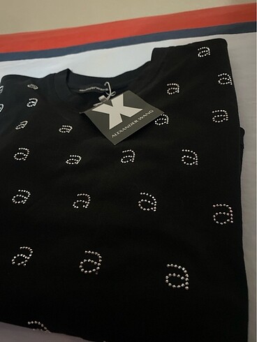 m Beden Taşlı tshirt