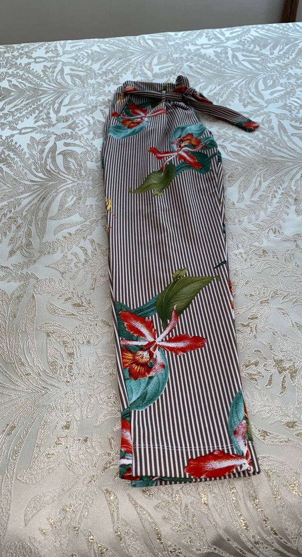 Çiçekli Piliseli Bohem Kadın Kumaş Pantolon - Görsel 2