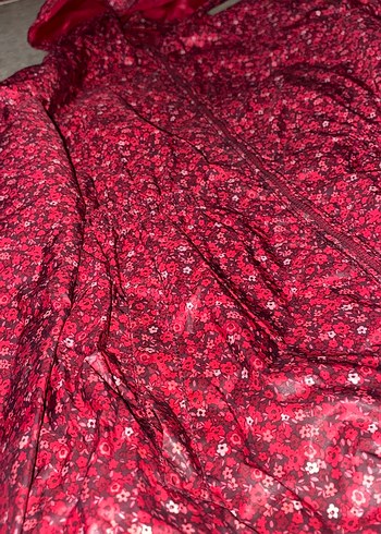 Bordo Kapüşonlu Yağmurluk - Görsel 2