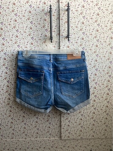 36 Beden H&M mini kot şort