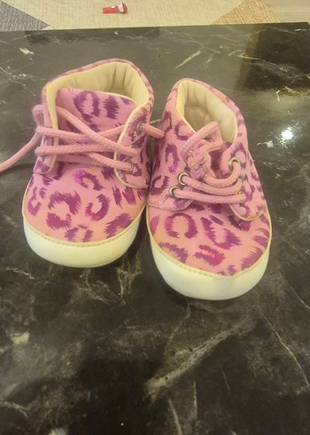 Pembe Leopar Desenli Kürklü Kız Bebek İlk Adım Ayakkabısı