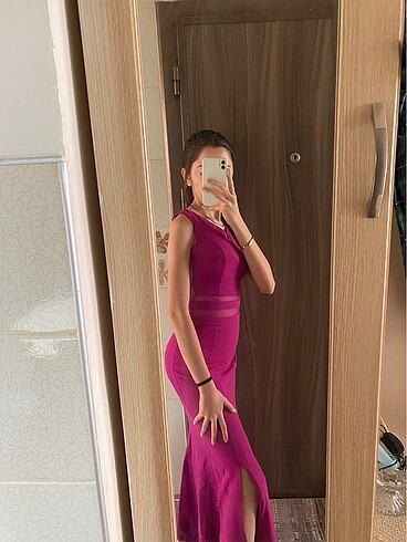 s Beden Fuşya rengi abiye