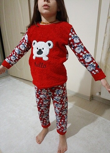 6 Yaş Beden Kız çocuğu pijama takımı