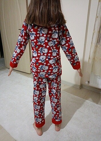 6 Yaş Beden kırmızı Renk Kız çocuğu pijama takımı